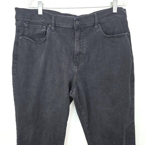 Lucky Brand Black Vintage Straight Denim Jeans Hemmed 38 x 30 - Picture 2 of 10